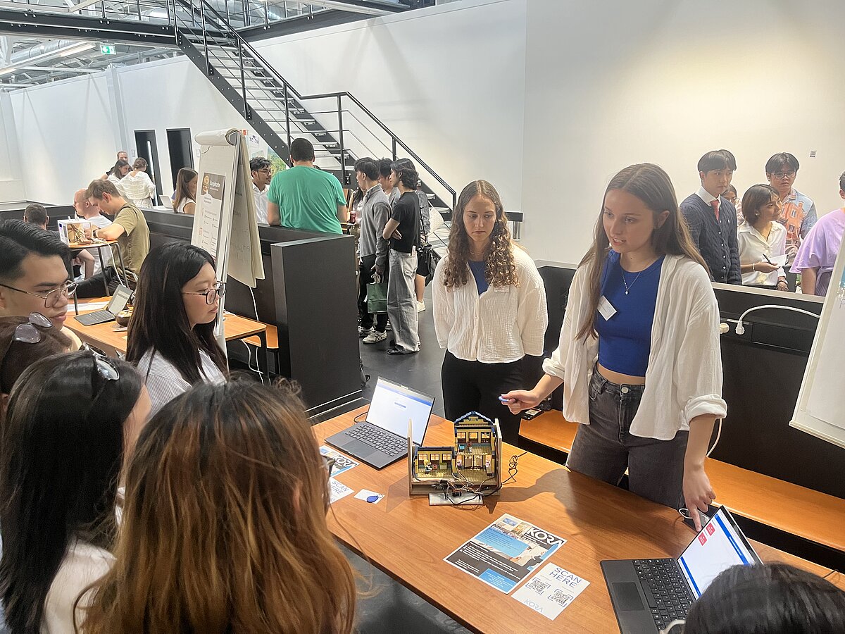 Die Forschung zeichnet sich durch relevanten Fragestellungen aus.