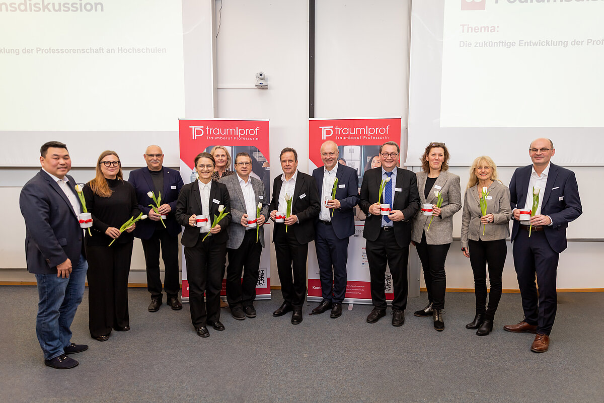 Hochschulleitungen beim Event „Traumberuf Professorin Plus“ an der DHBW Karlsruhe zur Stärkung von Frauen-Karrieren in der Professorenschaft.